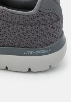 SUMMITS - Sneakers Laag 9 SUMMITS - Sneakers Laag -Skechers Schoen 06bb5d8e64a3409d96562e75fa6c0ae0