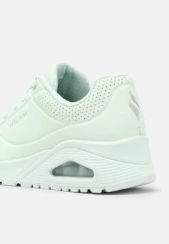 Uno - Sneakers Laag - Mint -Skechers Schoen 9076151e47c04c6c8647807cfb01c7e7