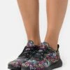 Bobs Squad - Sneakers Laag - Black/Multicolor