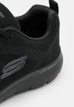 SUMMITS BRISBANE - Sneakers Laag 9 SUMMITS BRISBANE - Sneakers Laag -Skechers Schoen fa0dbed7373e4920a1026fea575022ad